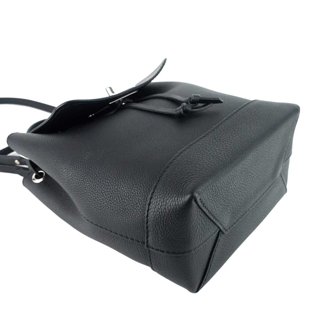 Louis Vuitton Calfskin Lockme Backpack (SHF-19582) – LuxeDH