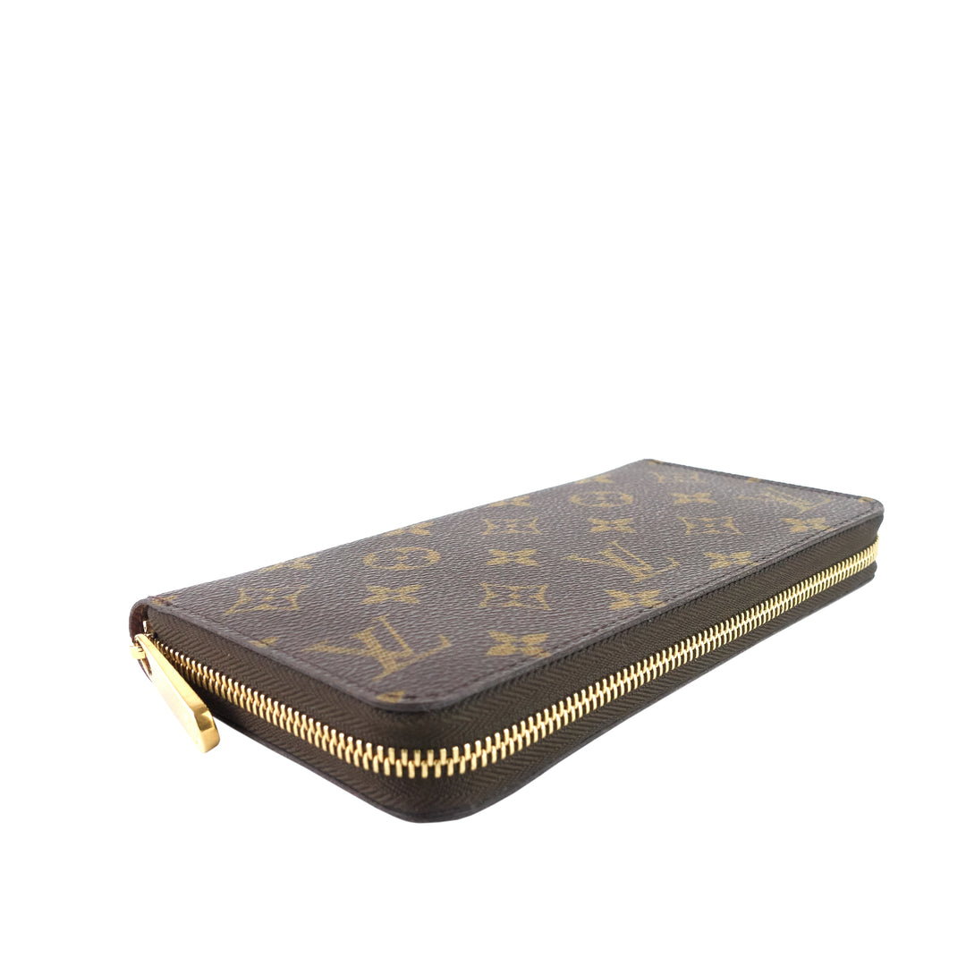 Louis Vuitton Zippy Monogram Canvas Wallet