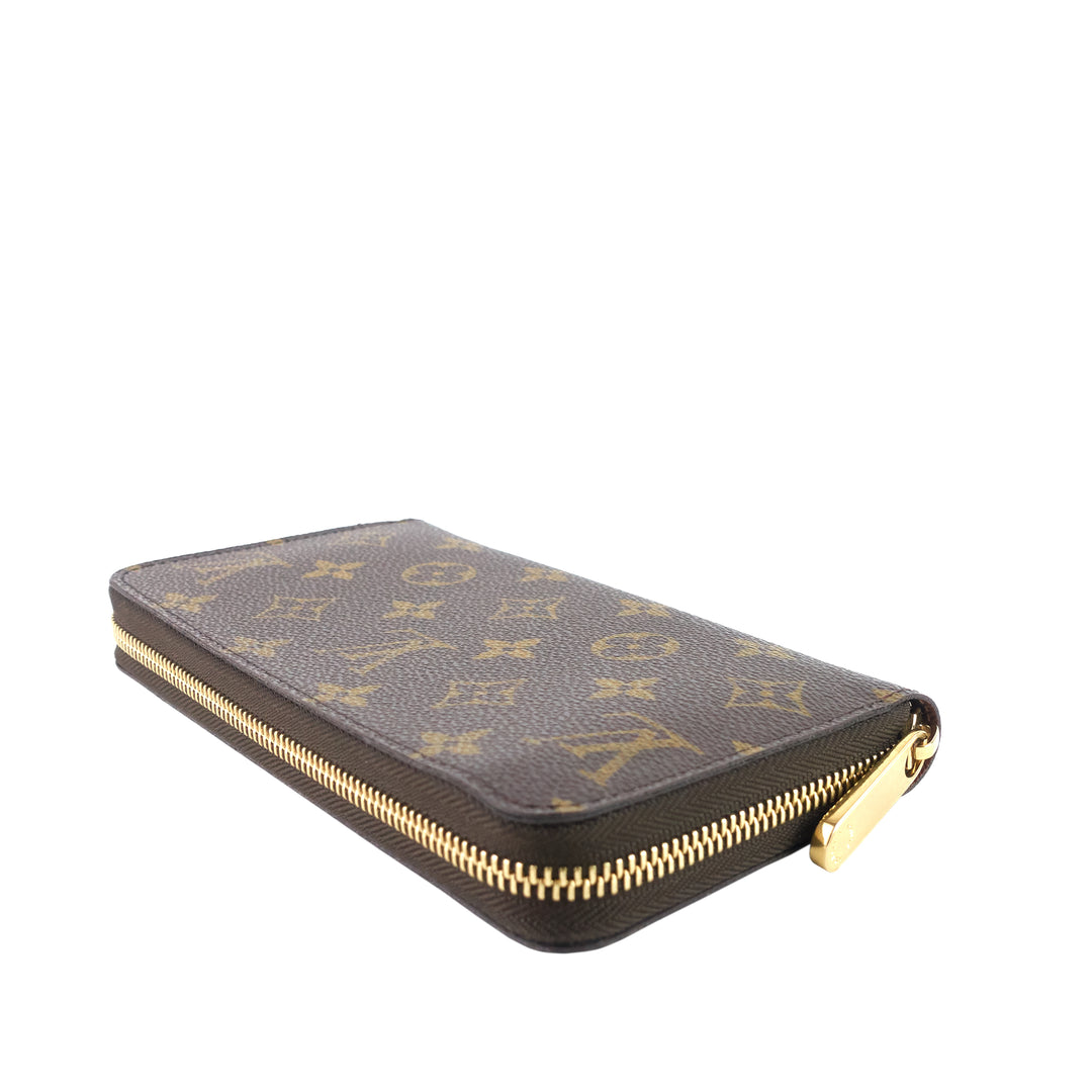 Louis Vuitton Zippy Monogram Canvas Wallet