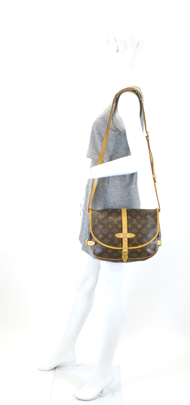 Saumur 25 Monogram Canvas Shoulder Bag – Poshbag Boutique