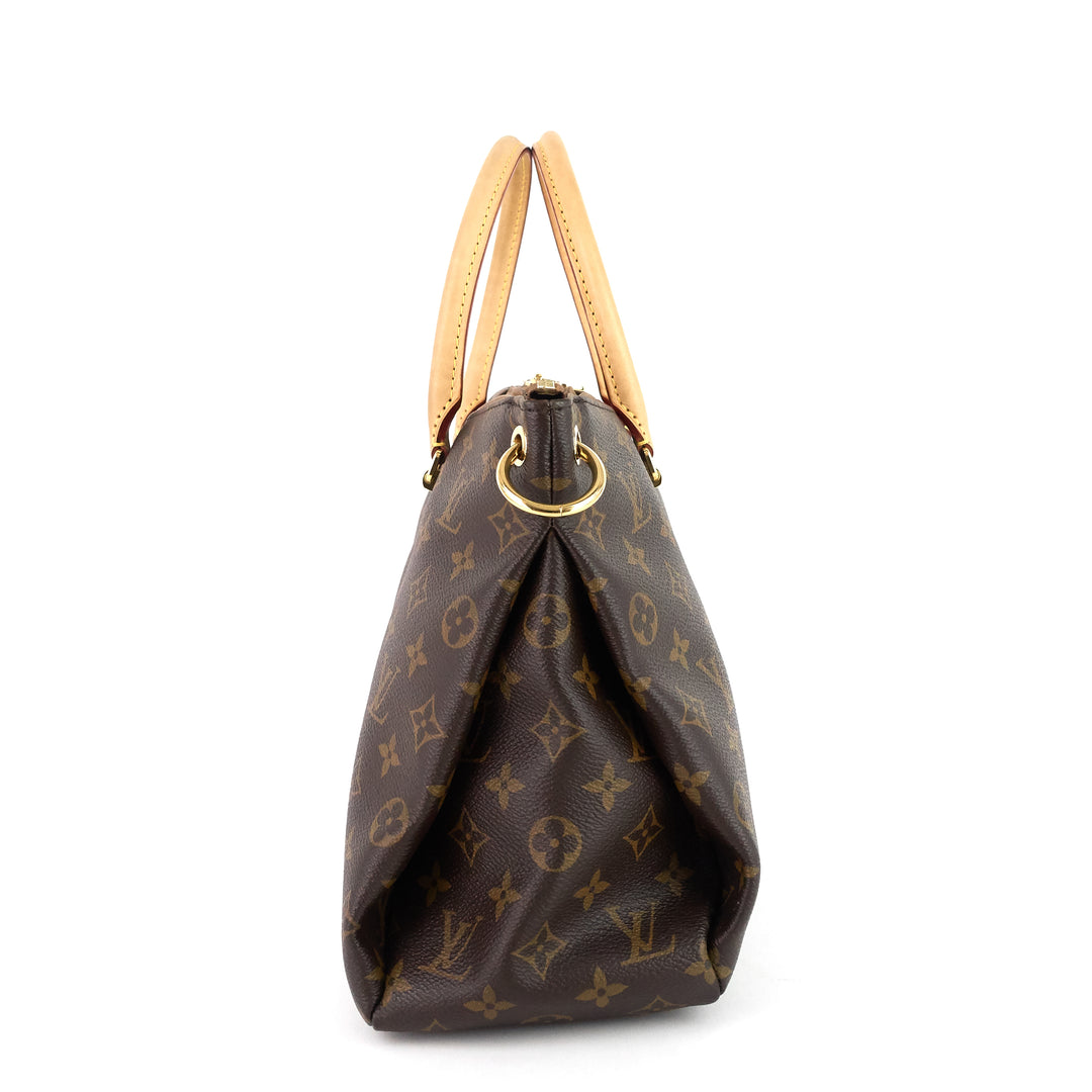 pallas mm monogram canvas bag