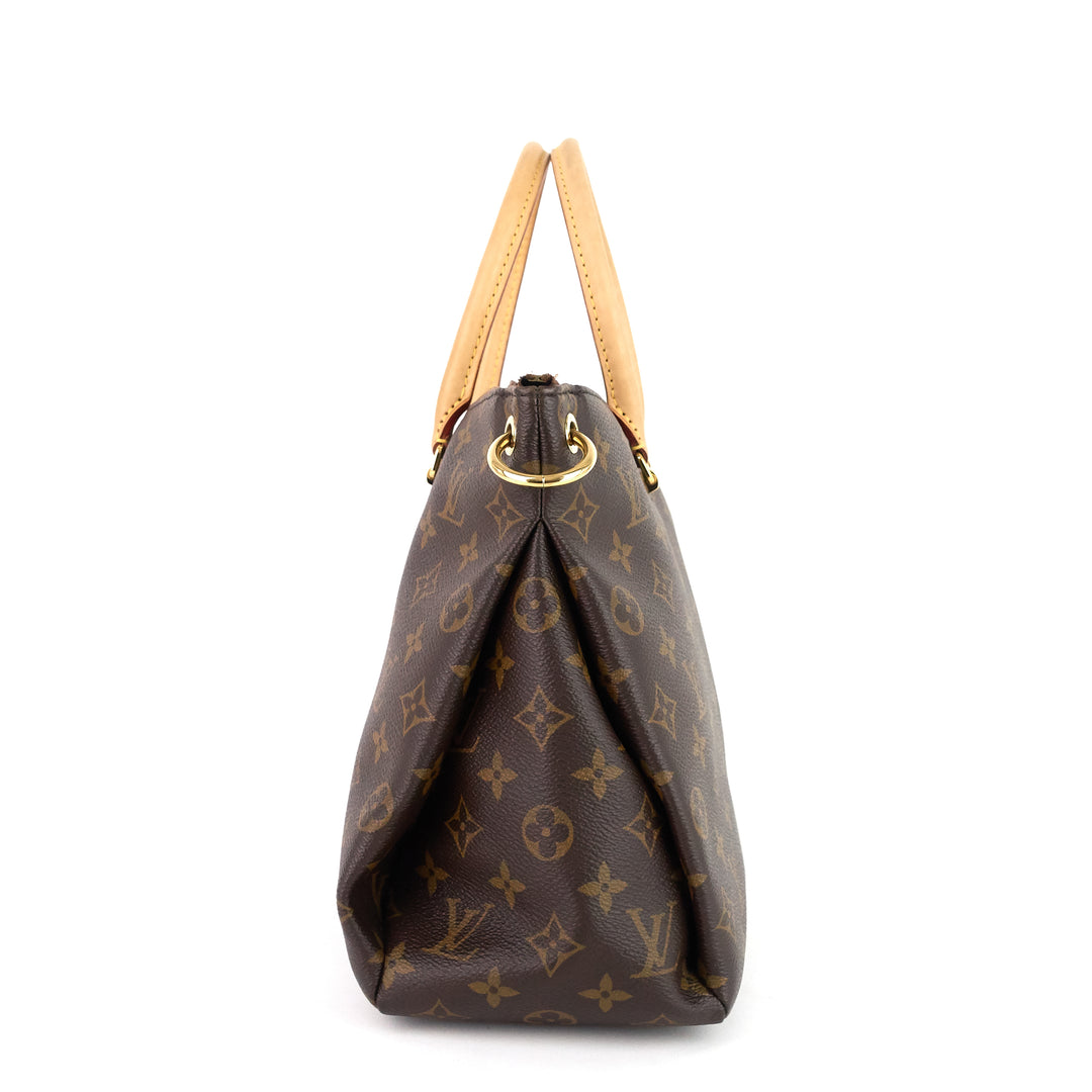 pallas mm monogram canvas bag