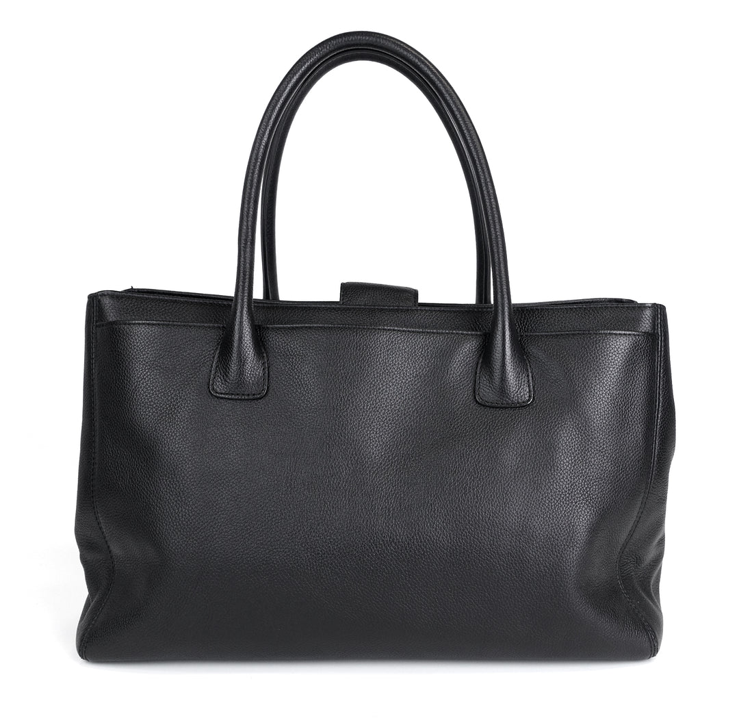 cerf executive xl caviar leather tote bag