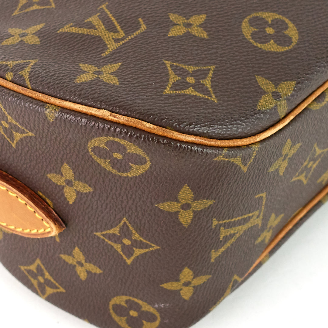 blois monogram canvas crossbody bag