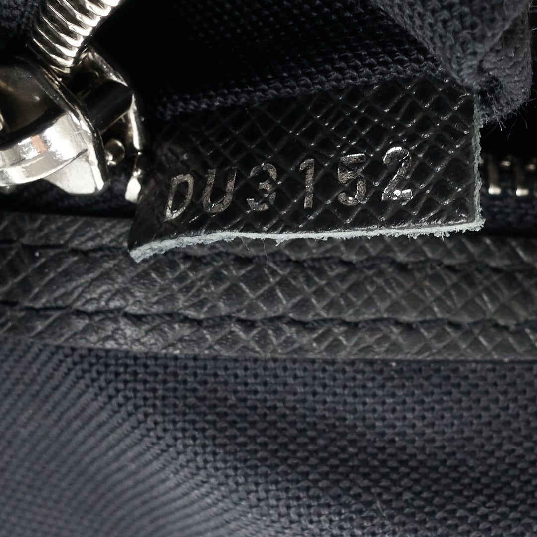 Louis Vuitton Ardoise Taiga Leather Roman MM Messenger Bag at 1stDibs   louis vuitton taiga messenger bag, fake louis vuitton messenger, louis  vuitton roman mm