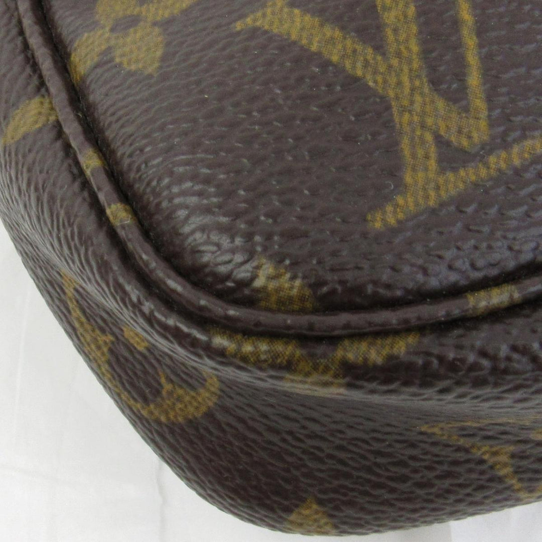 pochette accessoires monogram canvas bag